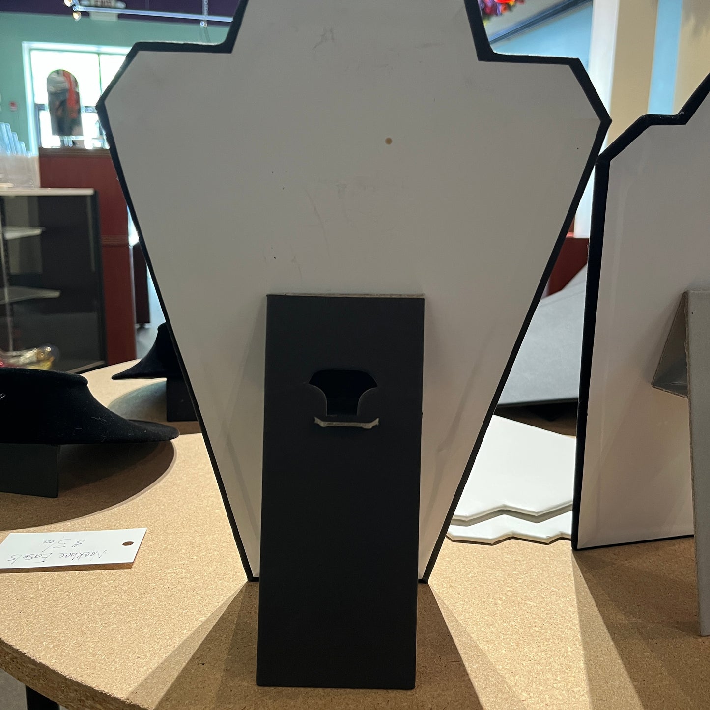 Necklace Easels