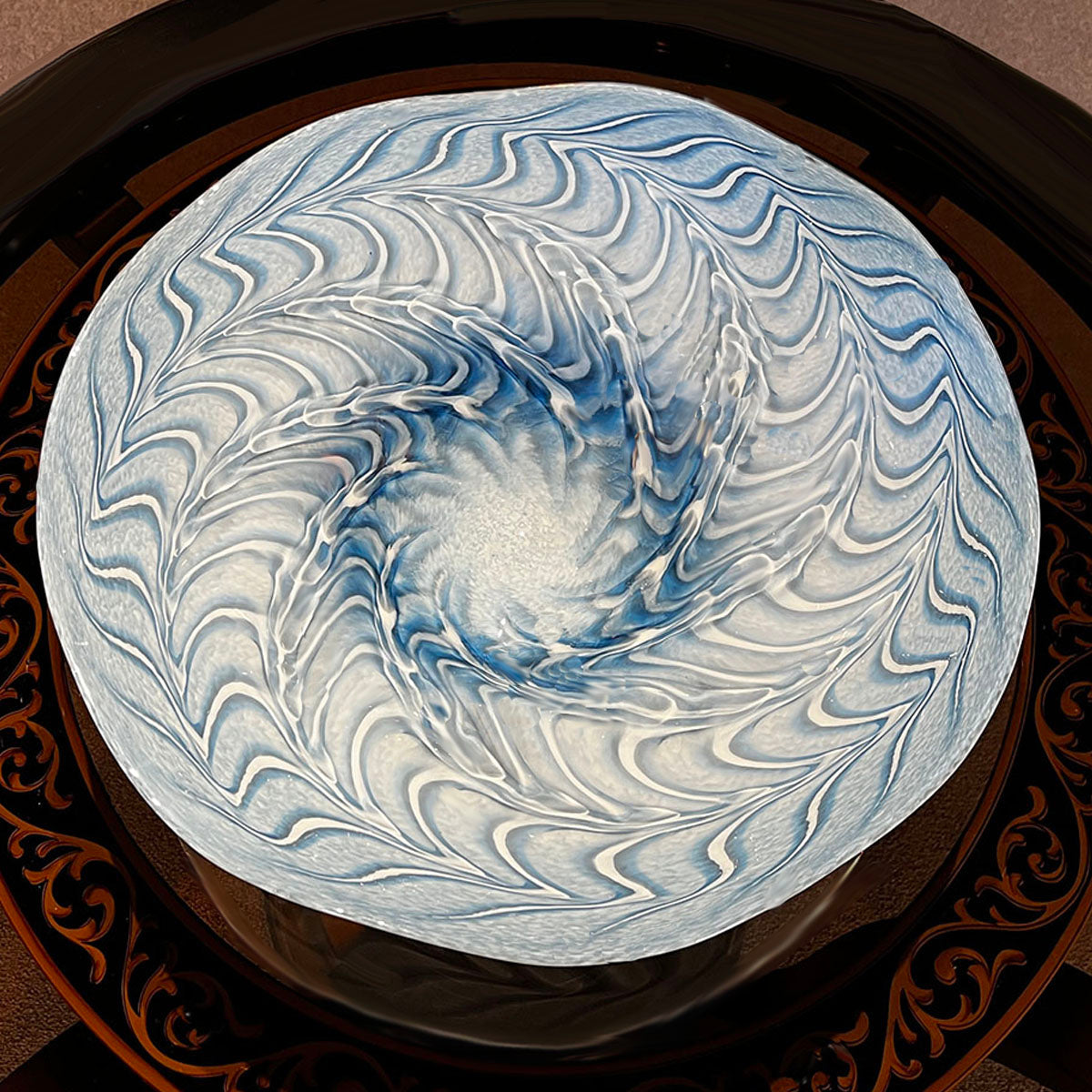 Wavy Bowl in Blue/White