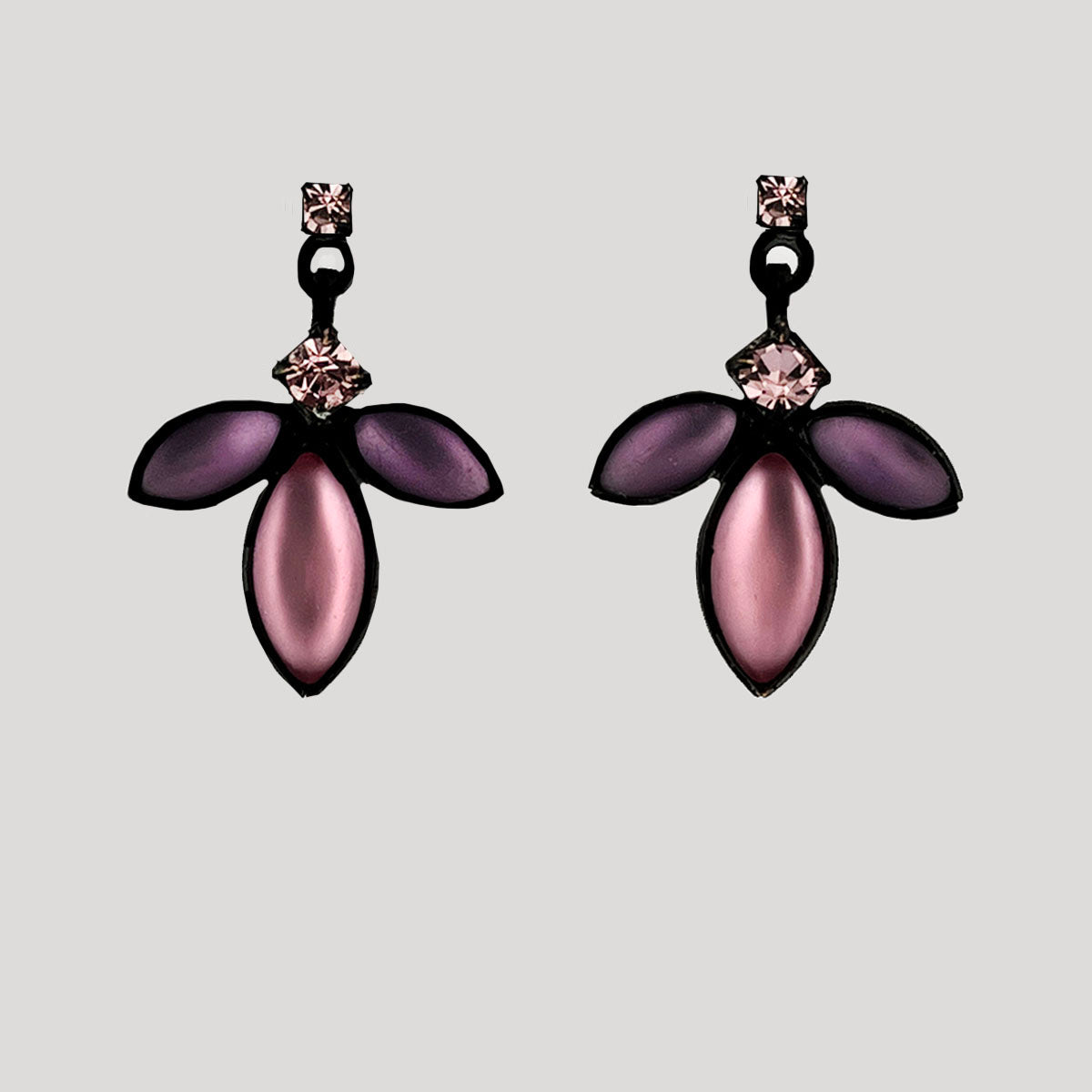 Flower Post Earrings