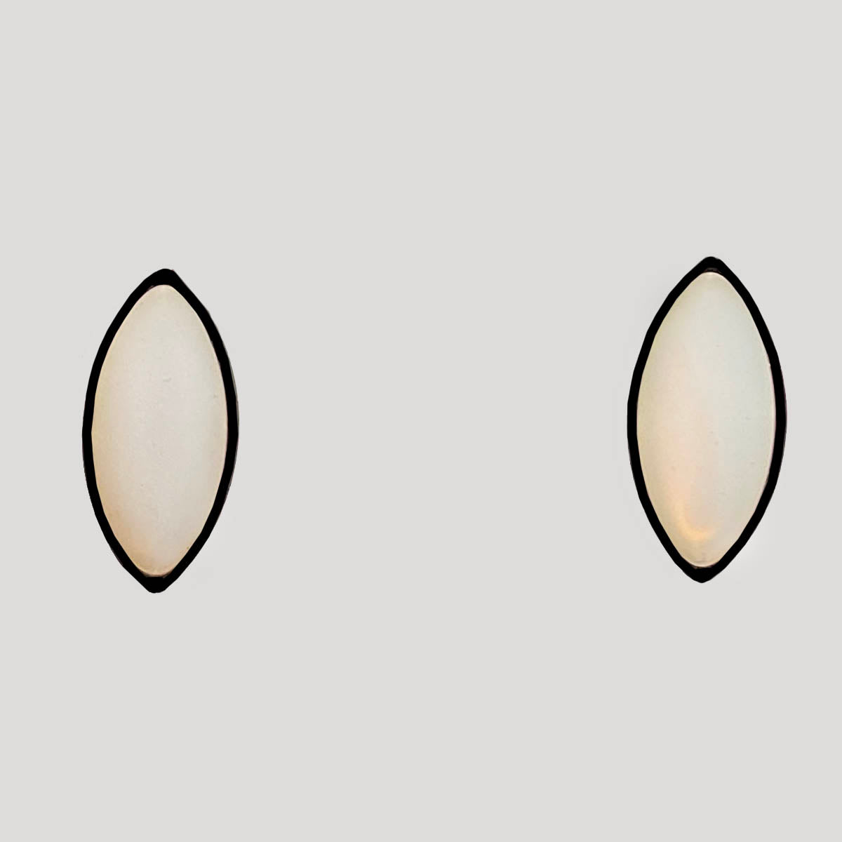 Oval Studs