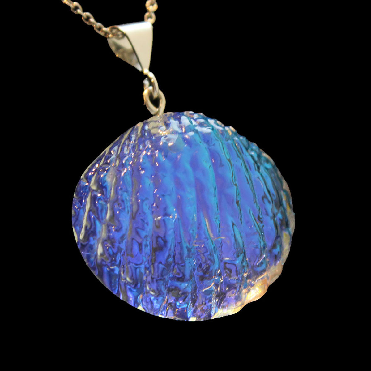 Scallop Pendants