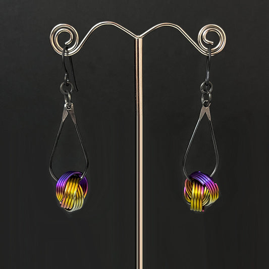 Love Knot Drops