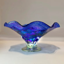 Pedestal Bowls
