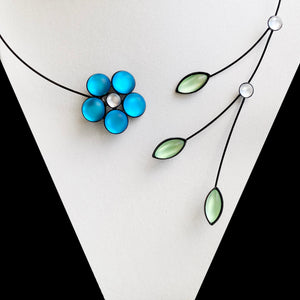 Round Flower Necklaces