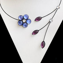 Round Flower Necklaces