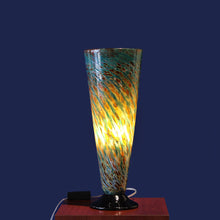 V Lamp